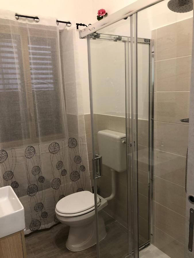 Dal Barce Rooms Palermo Bagian luar foto