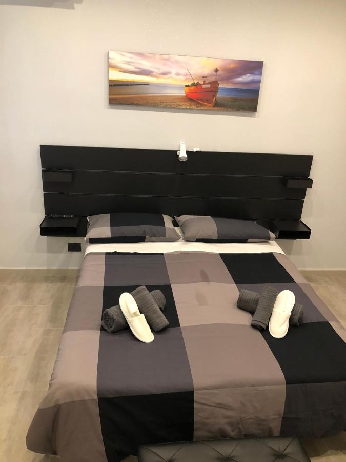 Dal Barce Rooms Palermo Bagian luar foto